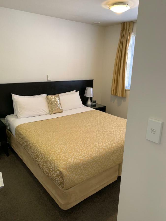 Salerno Motel Apartments Christchurch Bagian luar foto