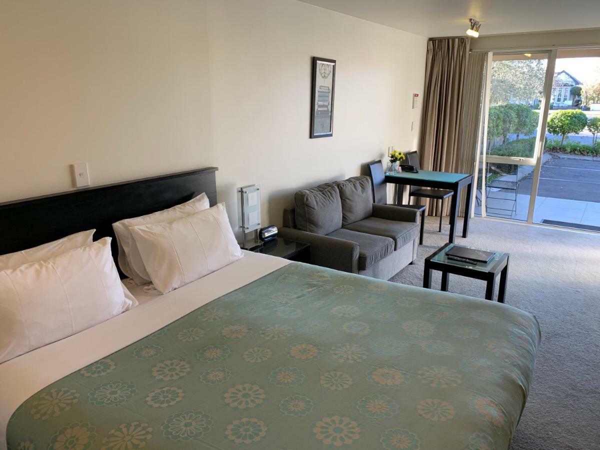 Salerno Motel Apartments Christchurch Bagian luar foto A typical motel room